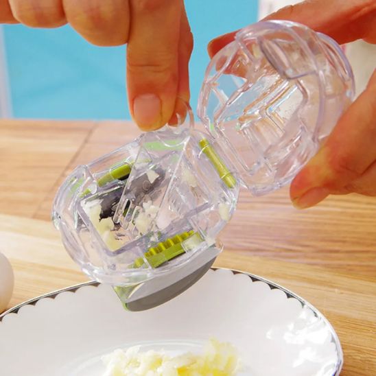 Hachoir à Ail à Rouleau Manuel